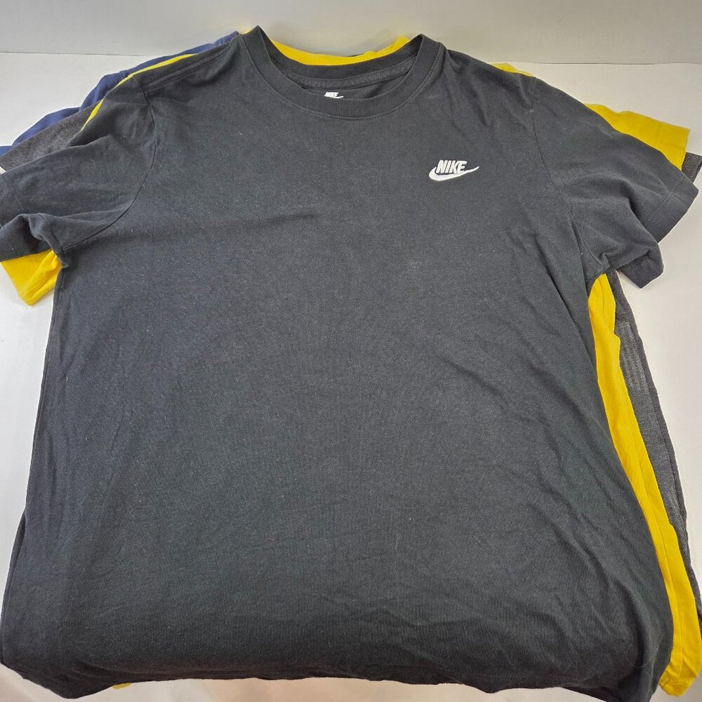 Nike Mens T-Shirt Bundle Size Medium Nike Tee Lot of 4 Black Yellow Blue Grey